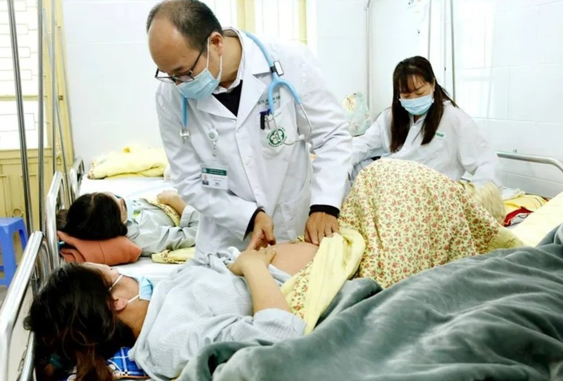 Gia tăng số ca người lớn mắc sởi. Ảnh: Báo Giao Thông