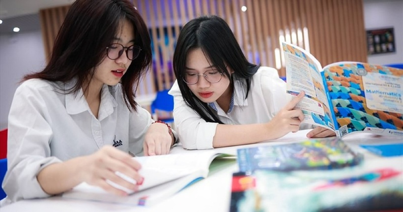 Trong nhiều năm qua, xét tuyển học bạ là 1 phương thức tuyển sinh của nhiều trường đại học. Ảnh minh họa