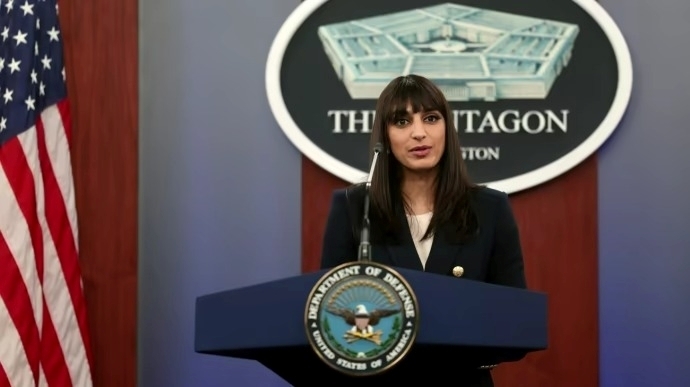 Phó phát ngôn viên Bộ Quốc phòng Mỹ Sabrina Singh. Ảnh: Pravda