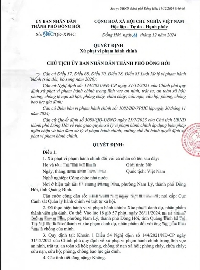 Văn bản xử phạt của UBND TP Đồng Hới. Ảnh: Thanh Niên