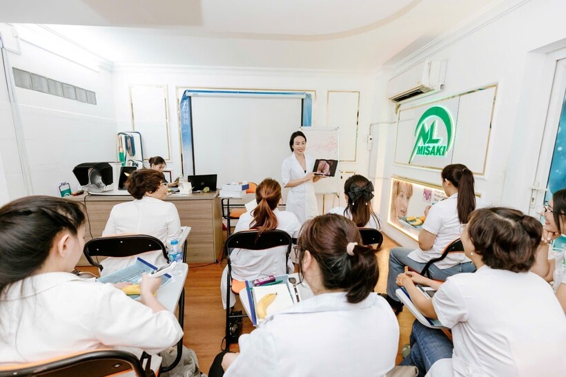 Misaki: Mỹ phẩm an toàn, được cấp phép quảng cáo từ sở y tế - 3