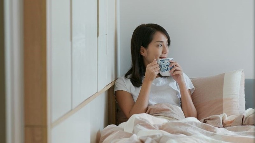 Thời điểm lý tưởng nhất để uống cốc nước đầu tiên là ngay sau khi thức dậy, trước khi ăn sáng.