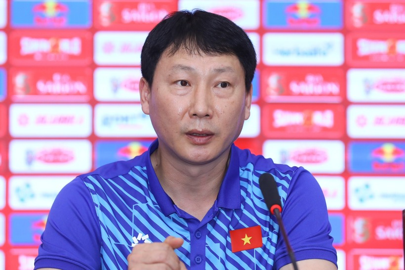 HLV Kim Sang-sik. Ảnh: Thanh Niên