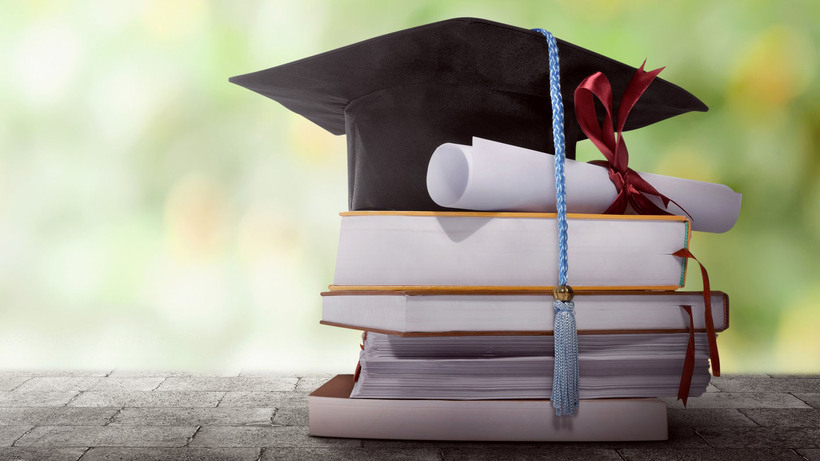 Việc học thạc sĩ trái ngành vẫn được phép. Ảnh minh họa