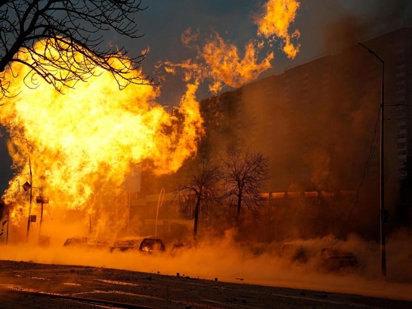 Nga tung đòn không kích vào loạt mục tiêu trong lãnh thổ Ukraine. Ảnh: Reuters