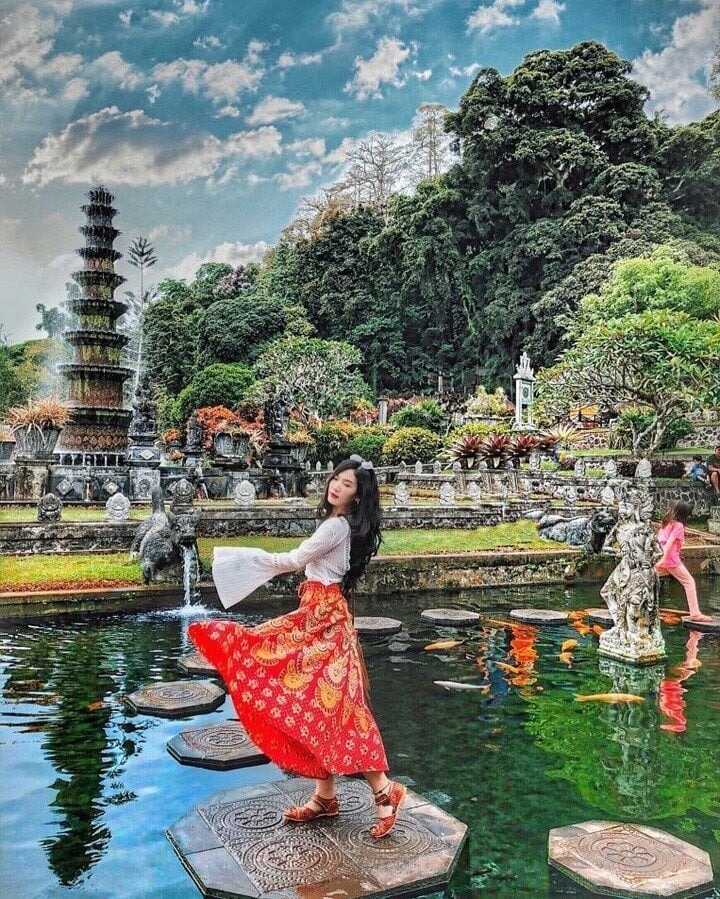Bali (Indonesia) được mệnh danh là thiên đường du lịch châu Á. Trước chuyến đi, bạn hãy lên một lịch trình thật cụ thể gồm: Các điểm tham quan, ăn uống, mua sắm cho từng ngày trải nghiệm.