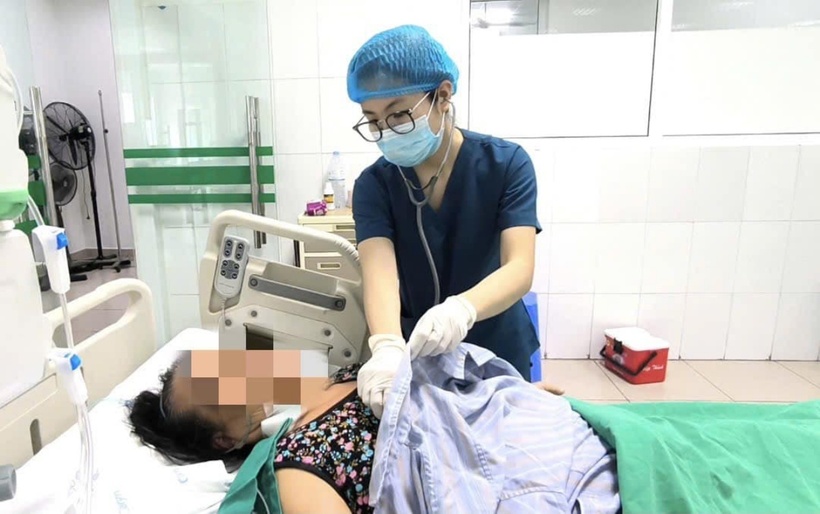 Những trường hợp bị nhiễm vi khuẩn Leptospira thường chuyển biến nặng khá nhanh. Ảnh: BVCC