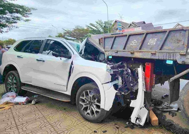 Hiện trường vụ tai nạn. Ảnh: Lao Động