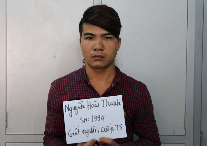 Nguyễn Hoài Thanh tại cơ quan cảnh sát điều tra. Ảnh: Tuổi Trẻ