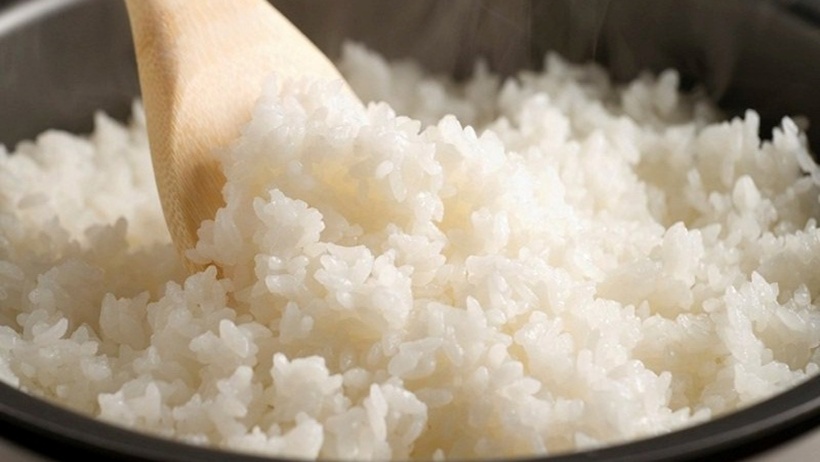 Loại đồ ăn không ăn hết nên mạnh tay vứt bỏ, chớ ăn đi ăn lại kẻo hại gan, ruột - 2