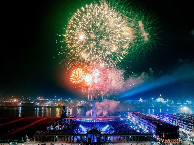 Gần 1 triệu khách đón năm mới 2025 tại các “điểm cầu” Vingroup - 5