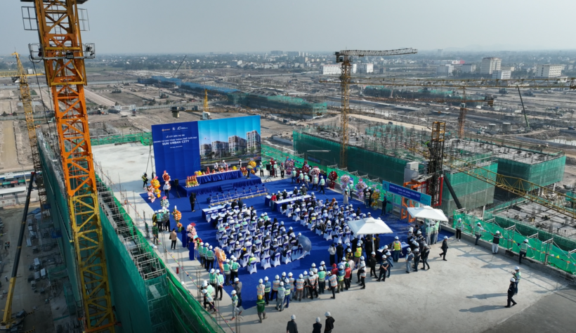 Chính thức cất nóc tòa căn hộ đầu tiên tại đô thị nghỉ dưỡng Sun Group Hà Nam - 1