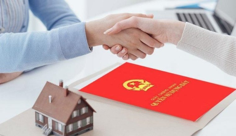 6 khoản tiền bạn cần đóng khi làm Sổ Đỏ? Ảnh minh hoạ