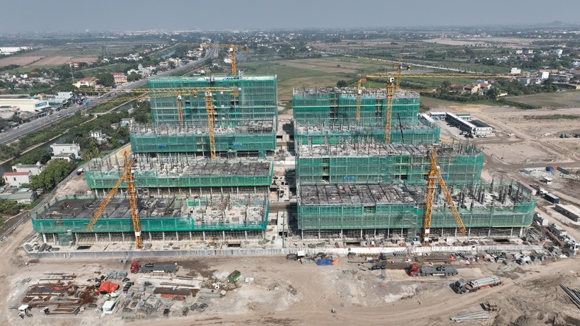 Chính thức cất nóc tòa căn hộ đầu tiên tại đô thị nghỉ dưỡng Sun Group Hà Nam - 7