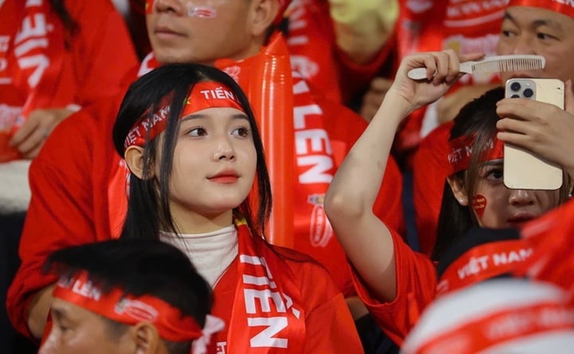 Các cổ động viên Việt Nam cần có sự chuẩn bị chu toàn trước khi lên đường sang Thái Lan cổ vũ AFF Cup 2024. (Ảnh: VTC News)