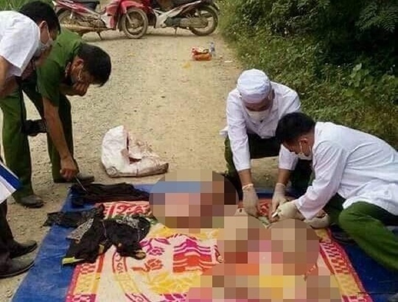 Công an khám nghiệm vụ án. Ảnh: Công an Nhân dân