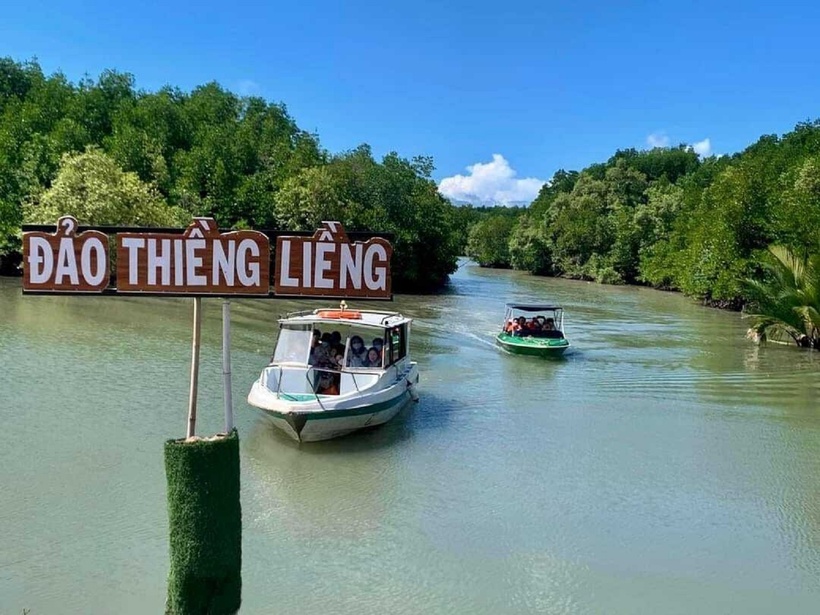 Đặt chân đến Thiềng Liềng, bạn sẽ ngỡ ngàng trước khung cảnh thiên nhiên hoang sơ, tĩnh lặng. Ảnh minh họa