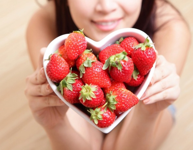Quả dâu là một loại trái cây tuyệt vời mà bạn nên bổ sung vào chế độ ăn uống hàng ngày.