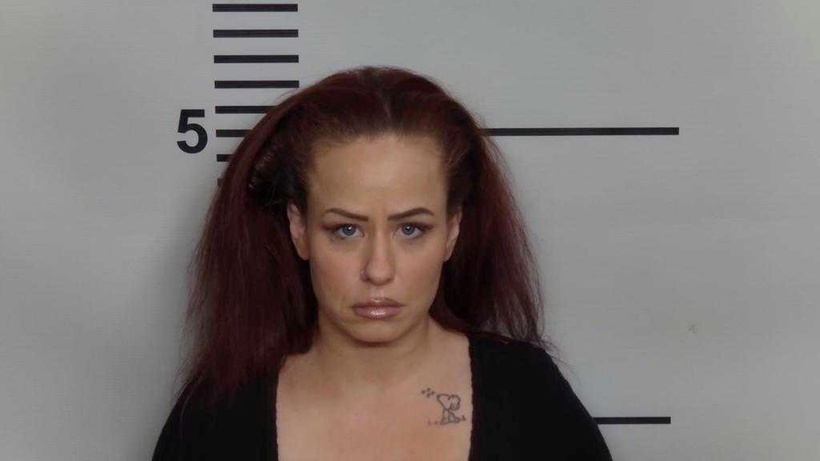 Amber Winstead vô trách nghiệm gây ra cái chết thương tâm cho con trai mình. Ảnh: Mirror