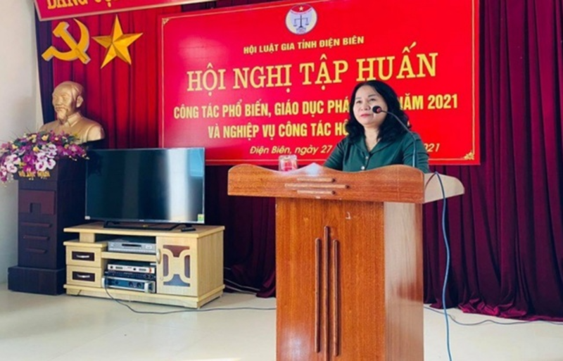 Luật gia Nguyễn Thị Phượng - Chủ tịch Hội Luật gia tỉnh Điện Biên.