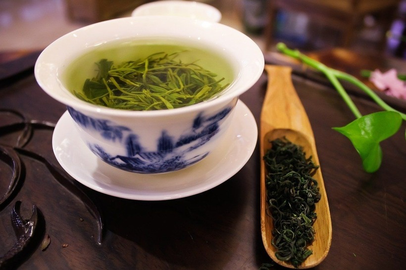 Nếu bạn đang bị thiếu máu do thiếu sắt, nên tránh uống trà xanh ngay sau bữa ăn.