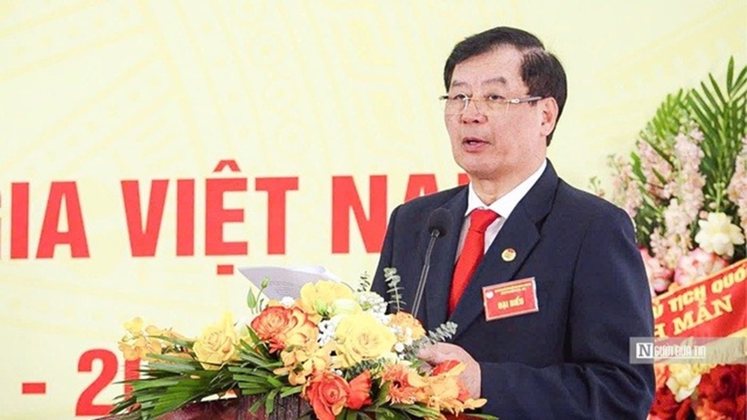 TS.Trần Công Phàn – Phó Bí thư Đảng đoàn, Phó Chủ tịch, Tổng thư ký Hội Luật gia Việt Nam, ĐBQH khóa XV đã trình bày Báo cáo kiểm điểm Ban Chấp hành (Ảnh: Hữu Thắng).