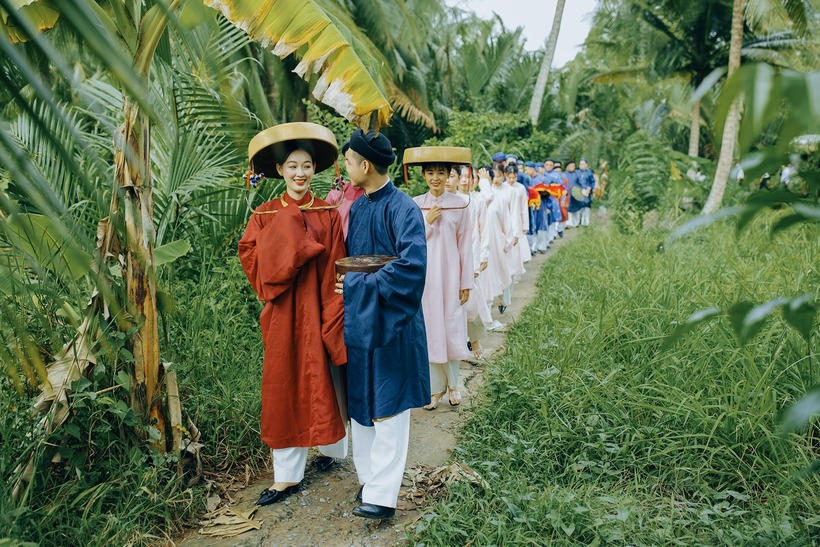 Đám cưới của Trần Hữu Phú (29 tuổi) và Nguyễn Thị Ngọc Trang (22 tuổi). Ảnh: Báo Dân trí.