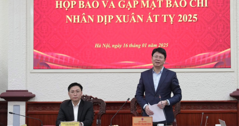 Thứ trưởng Bộ Tư pháp Nguyễn Thanh Tịnh phát biểu tại buổi họp báo.