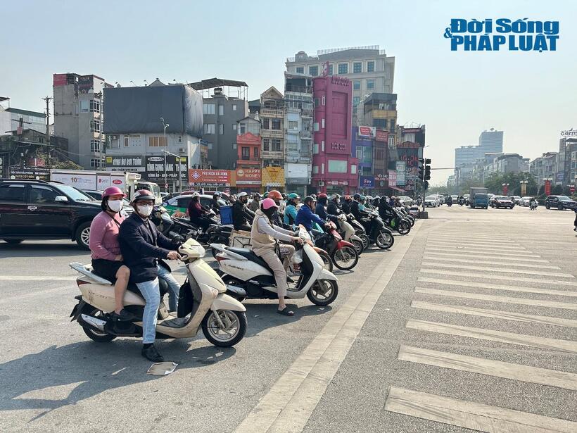 Thời gian tới, lực lượng CSGT sẽ tiếp tục thực hiện các giải pháp bảo đảm trật tự an toàn giao thông, đặc biệt là bảo vệ an toàn, thông suốt trong dịp Tết Nguyên đán, mùa lễ hội Xuân 2025, cũng như bước vào năm 2025