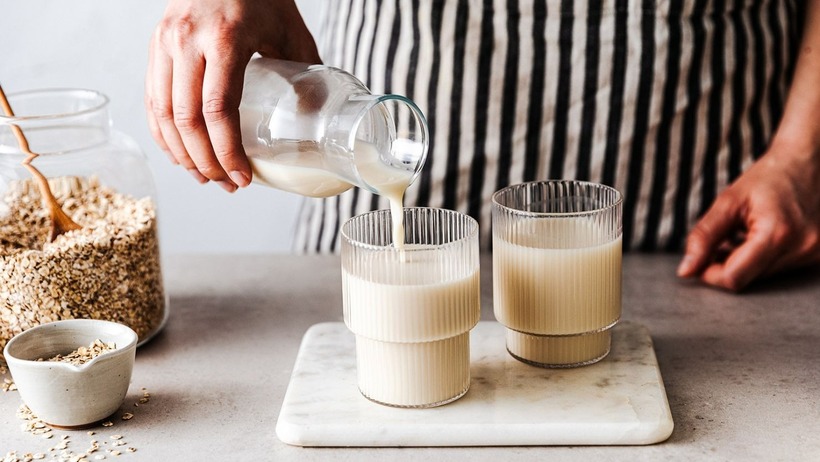 Bệnh nhân bị sỏi thận nên tránh xa sữa.