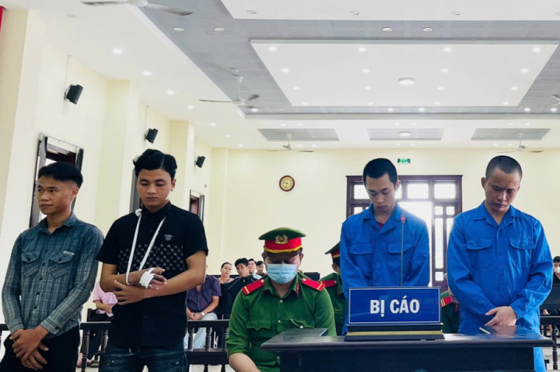 Các bị cáo tại phiên sơ thẩm. Ảnh: Công an nhân dân