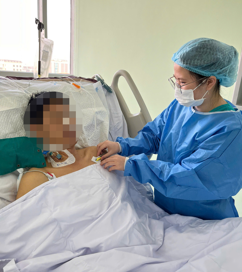 Người bệnh may mắn phục hồi sau khi được ghép gan. Ảnh: BVCC