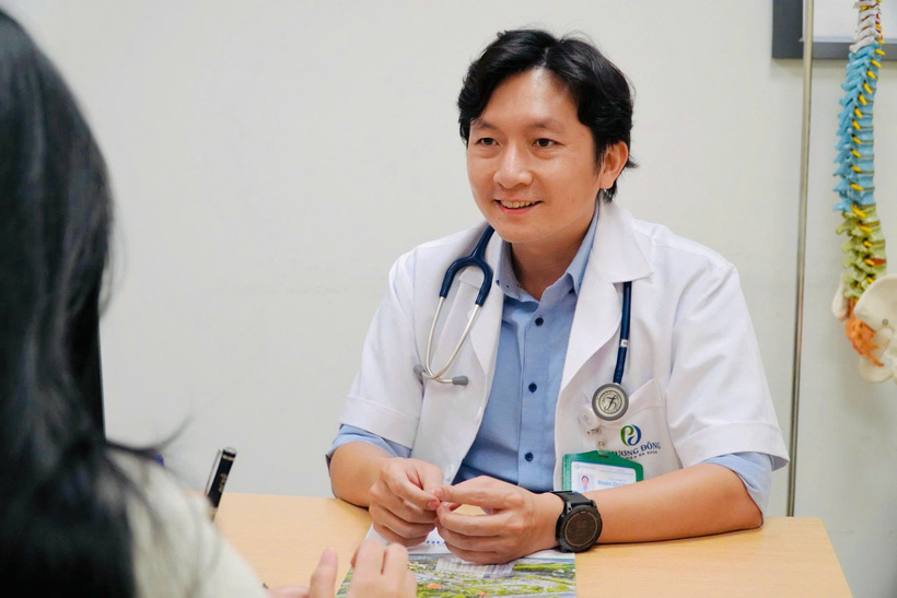 ThS.BS Đoàn Dư Mạnh, Phó Giám đốc Trung tâm Tim mạch và Đột quỵ Quốc tế Phương Đông