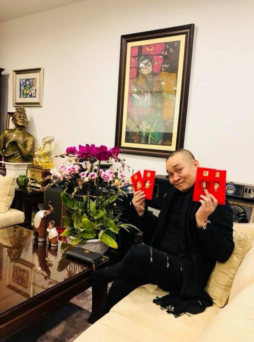 Nghệ sĩ hài Xuân Hinh hiện sinh sống chủ yếu tại một căn nhà nằm trên phố Hàng Bông (Hà Nội), với giá trị được ước tính lên đến chục tỷ đồng.