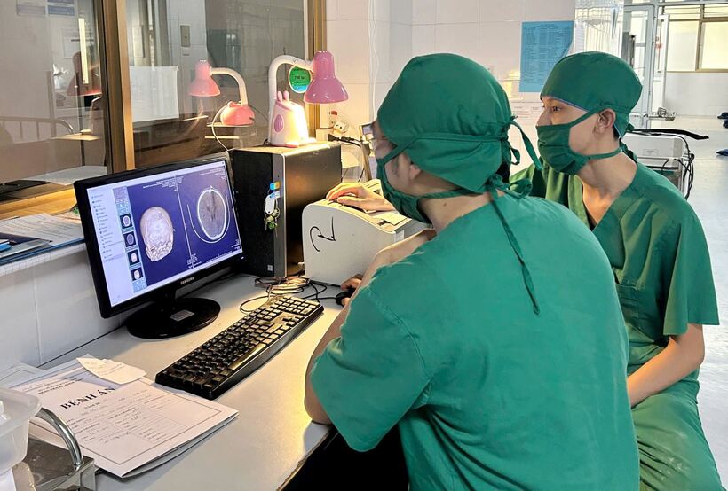 Hình ảnh tổn thương do dị vật gây nên được các bác sĩ đánh giá qua phim chụp cắt lớp vi tính. Ảnh: BVCC