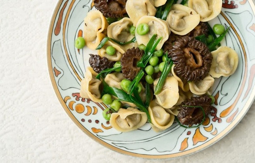 Trên thị trường, giá của nấm bụng dê có thể dao động từ 500 đến 600 USD/kg (hơn 11 triệu đồng).