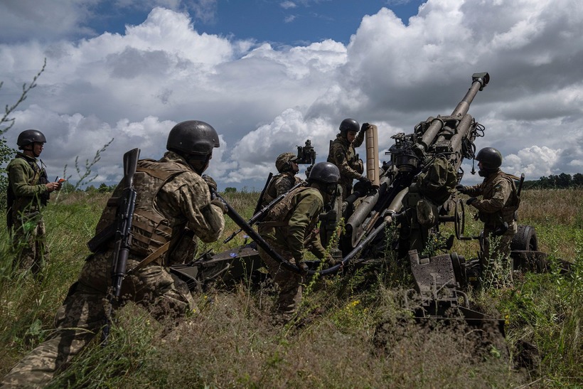 Quân đội Ukraine "sức cùng lực kiệt". Ảnh: CNN