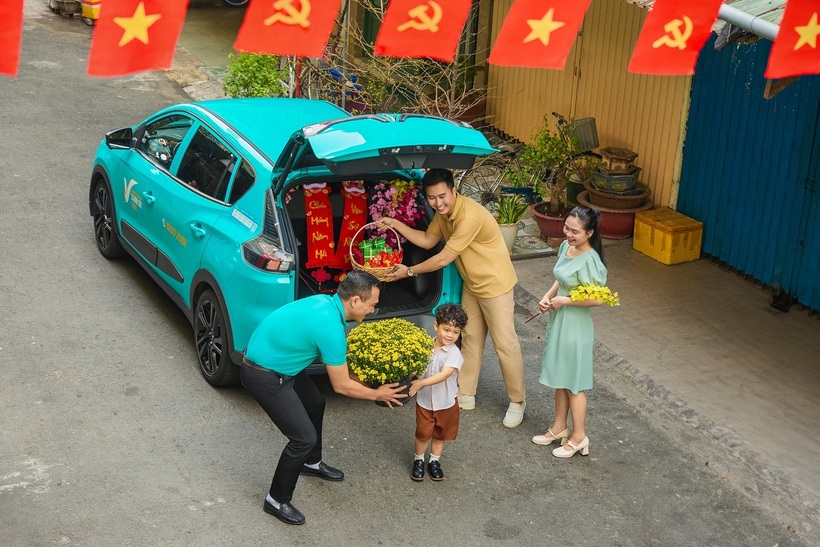 Choáng ngợp sức hút của “Vũ trụ Vin”: 6 ngày đón hơn 11 triệu lượt khách - 14