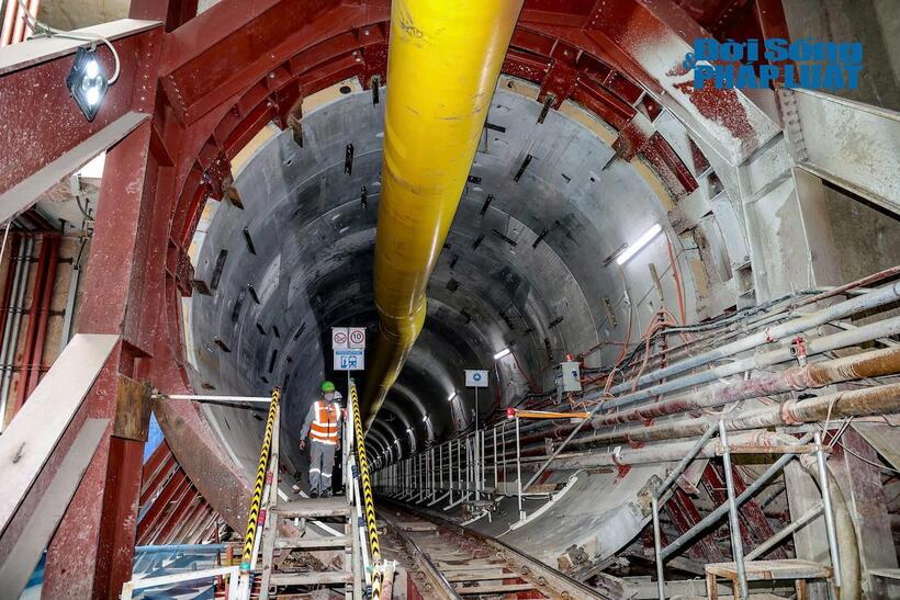 Cận cảnh “quái vật” khoan hầm Metro Nhổn - ga Hà Nội - 6