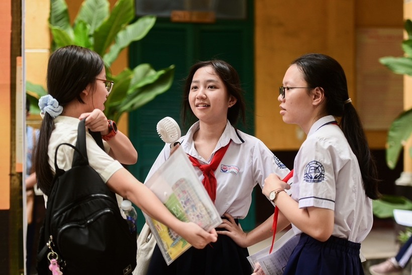 Tính đến thời điểm hiện tại, đã có nhiều tỉnh, thành phố thông báo về việc lựa chọn môn thứ 3 thi vào lớp 10 THPT 2025, hầu hết các địa phương chọn môn Tiếng Anh. Ảnh minh họa