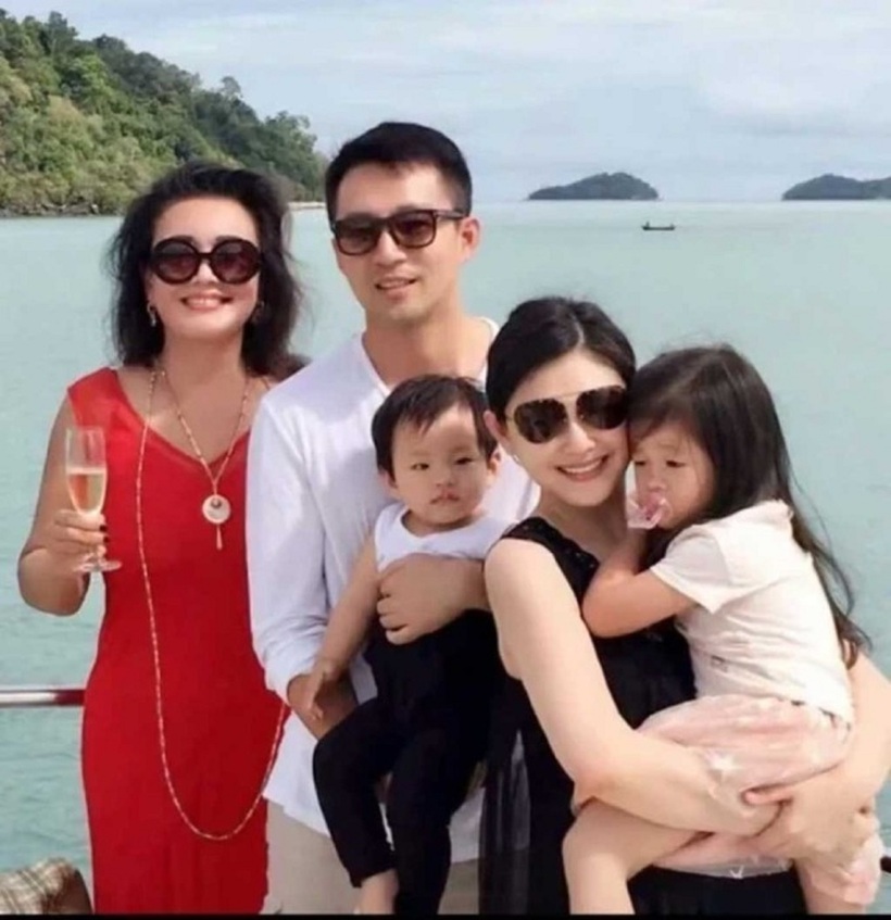 Thời điểm Uông Tiểu Phi và Từ Hy Viên còn bên nhau.