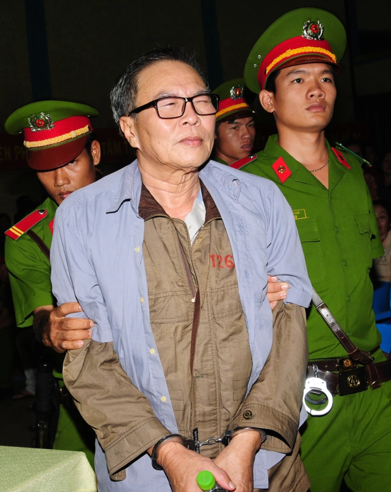 Tuấn “gấu” tại phiên toà xét xử. Ảnh: Người Lao Động