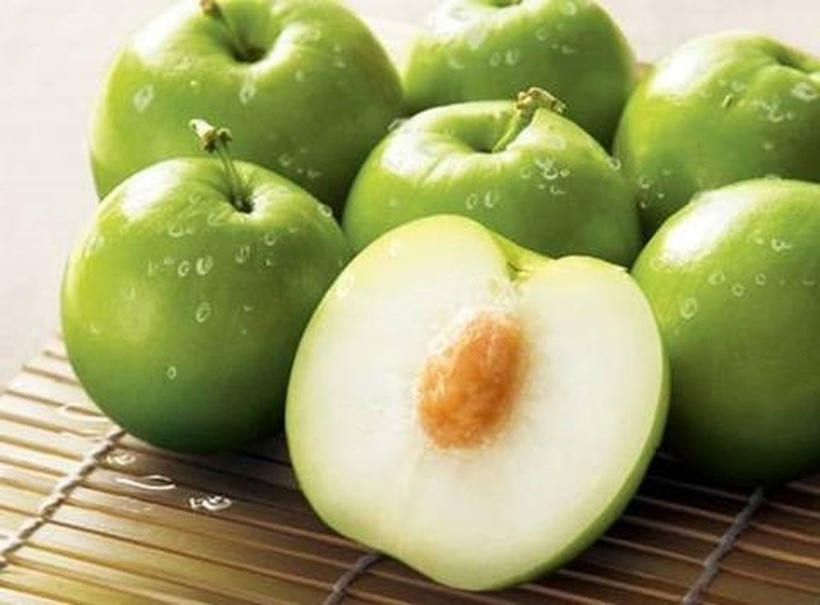 Táo ta chứa vitamin A và các chất chống oxy hóa như lutein và zeaxanthin, rất tốt cho sức khỏe của mắt.