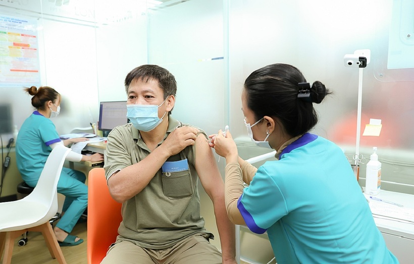 Người dân có thể chủ động phòng ngừa các biến chứng nguy hiểm của cúm mùa bằng vaccine - 5