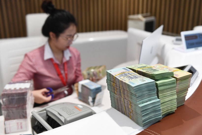 Lãi suất ngân hàng hôm nay 10/2
