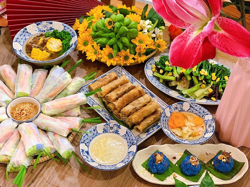 Mâm cỗ mặn cúng Rằm tháng Giêng. Ảnh minh họa.
