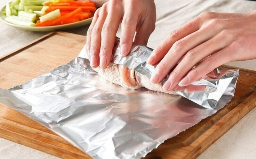 Sử dụng bạc hoặc các vật dụng làm từ bạc khi chế biến thực phẩm về cơ bản là an toàn nếu như biết cách sử dụng hợp lý. Ảnh minh họa