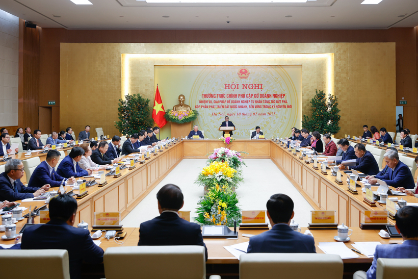 Hội nghị Thường trực Chính phủ gặp gỡ doanh nghiệp. (Ảnh VGP)