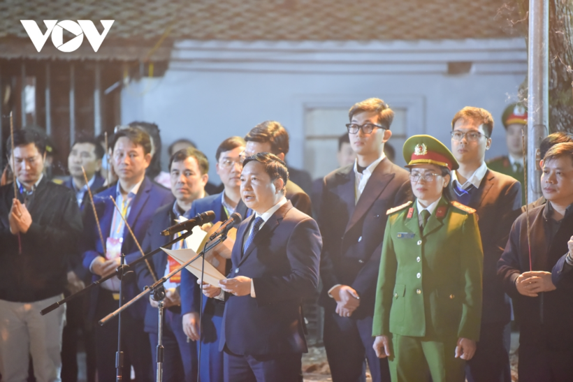 Trong diễn văn tại Lễ khai ấn, Chủ tịch UBND TP. Nam Định Nguyễn Tiến Dũng đã khẳng định công lao to lớn của vương triều nhà Trần - một trong những triều đại thịnh trị bậc nhất trong lịch sử phong kiến Việt Nam với hào khí Đông A sáng ngời, ba lần đánh thắng quân xâm lược Nguyên - Mông. Các vua Trần đã có công khai sông, lấn biển, mở mang bờ cõi, xây dựng quê hương đất nước, mang lại hạnh phúc, ấm no cho nhân dân.