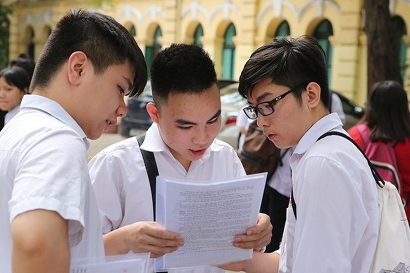 Học sinh Hà Giang sẽ thi vào lớp 10 bằng 3 môn: Toán, Ngữ văn và Lịch sử - Địa lý. Ảnh minh họa